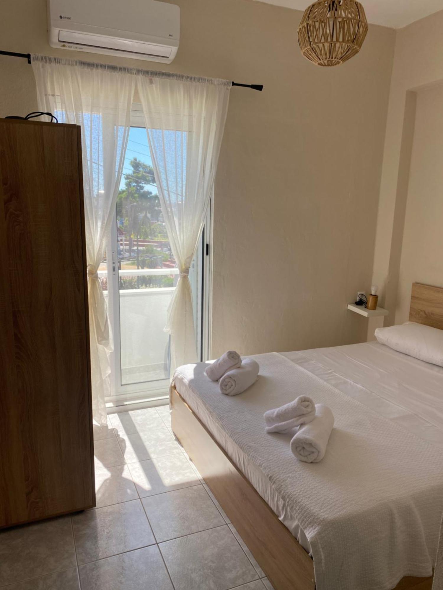 Appartamento Sun & Sea Nea Iraklia Esterno foto