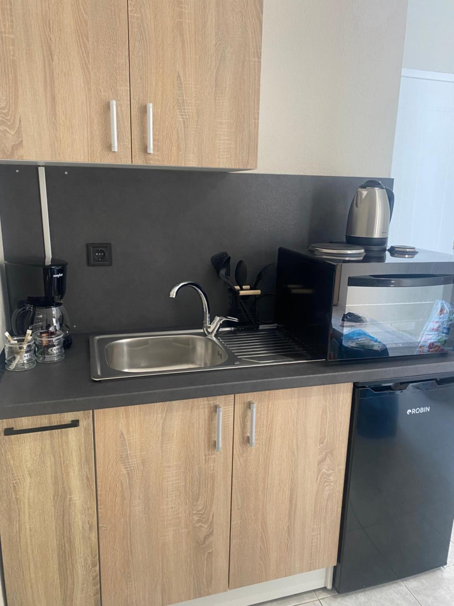 Appartamento Sun & Sea Nea Iraklia Esterno foto