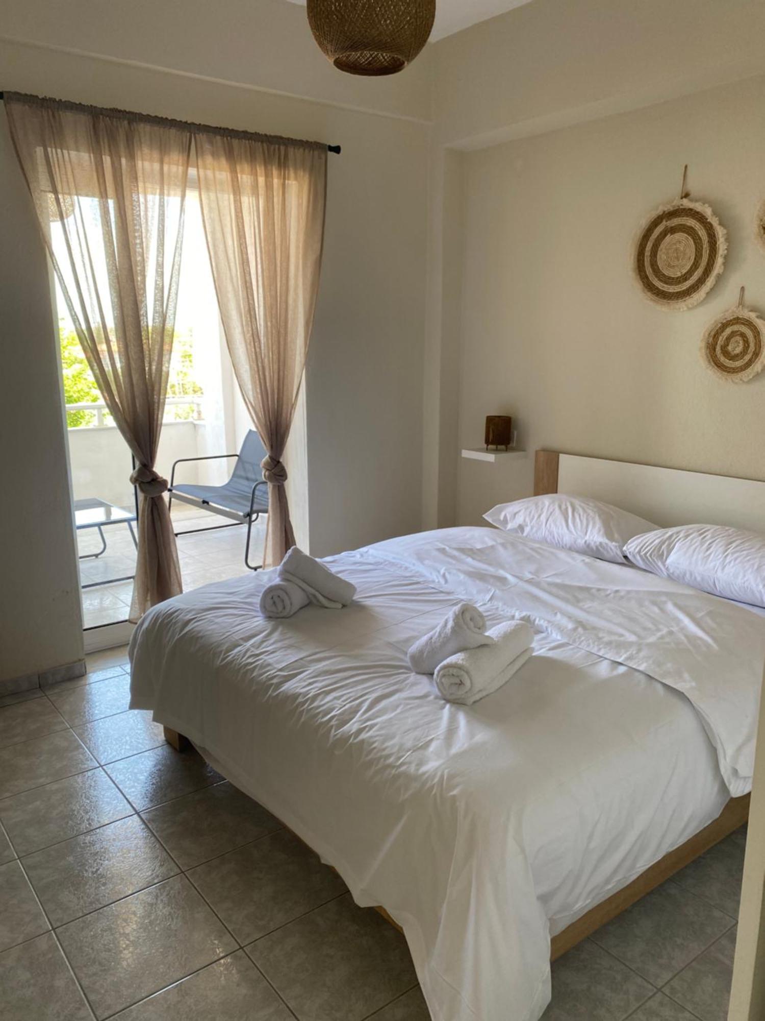 Appartamento Sun & Sea Nea Iraklia Esterno foto